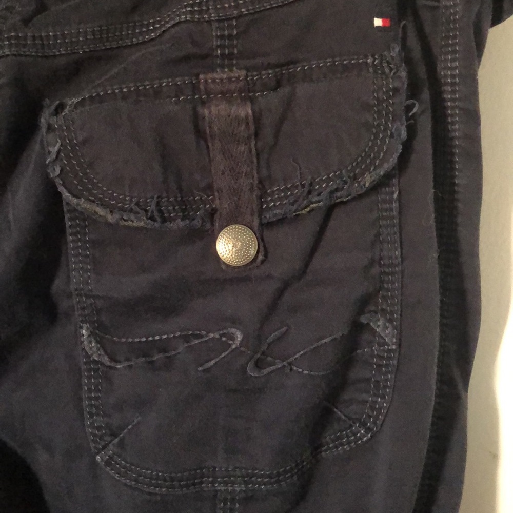 Tommy Hilfiger size 10 navy cargo pants with belt, and you can roll up!